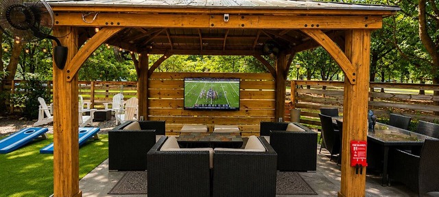 Prime Beltline 3BR/2BA | Gazebo w65" TV | Cornhole Steps to Inman Park Downtown in Atlanta