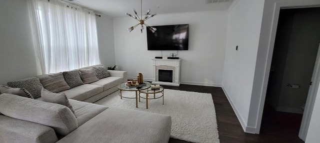 Private 2 Bedroom 2.5 Bathroom townhouse in Hampton