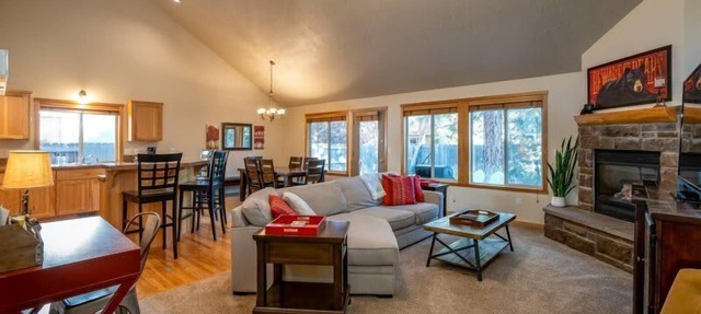 Quail Pine Cabin Bend in Bend