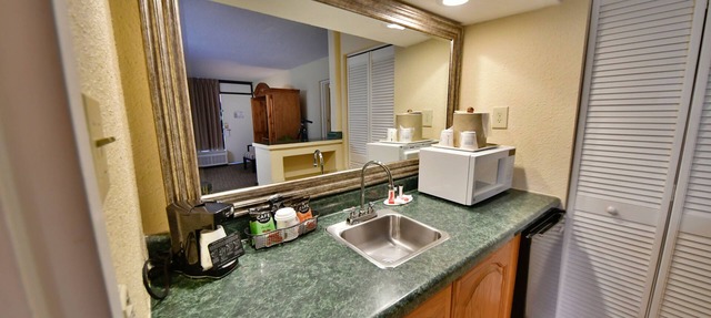 Ramada Hotel & Conference Center by Wyndham Jacksonville in Jacksonville