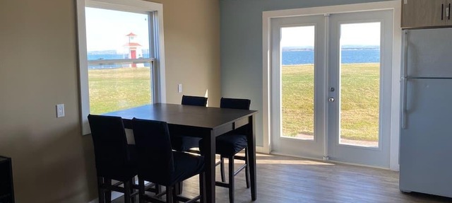 Refreshing escape in private house in Malagash with your own beach in the back y in Malagash Point