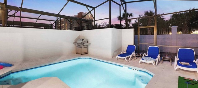 Remi's Rainforest | I-Drive Villa w/Safari BR, Luxe Suites, Full Kitchen & Pool in Orlando