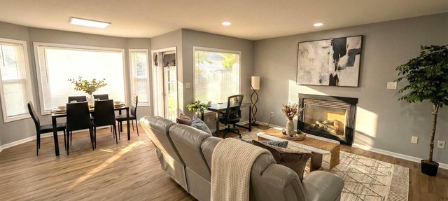 Renovated 3BR — King Suite, Laundry, Parking in New Castle