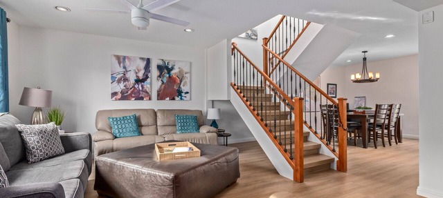 Scottsdale Townhome 2BD, Easy Walk to Old Town in Scottsdale