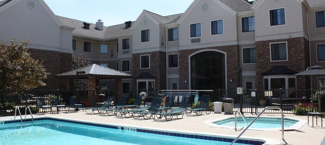 Seasonal Outdoor Pool + Hot Tub + Free Breakfast | Suite Near Airport! in Grand Rapids