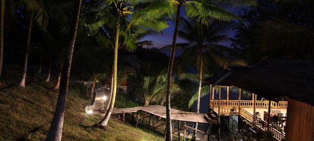 Sifa Diving Resort in Kododa