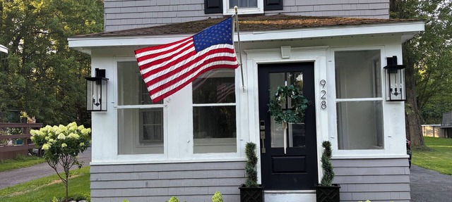 Skaneateles Retreat, 1875 Charm- 3 bedrooms 2025 remodel. Walk to the brewery! in Skaneateles