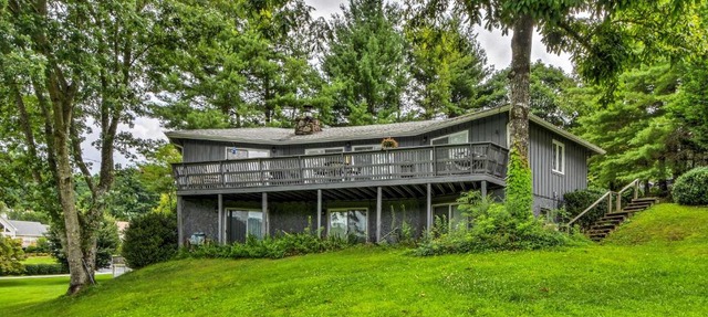 Sky Valley Retreat with Golf, Pool, Beautiful Views! in Sky Valley