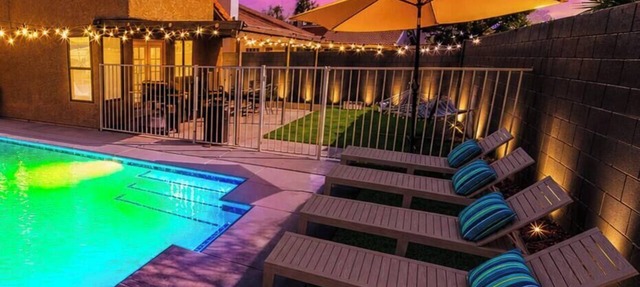 Sleep 24 Luxury Villa FREE Heated Pool & Game Room in Las Vegas
