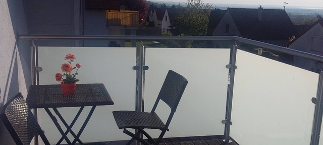 Small, lovely cottage at the edge of the forest and overlooking the Neusiedlersee suitable for both active and quiet vacation. . in Donnerskirchen