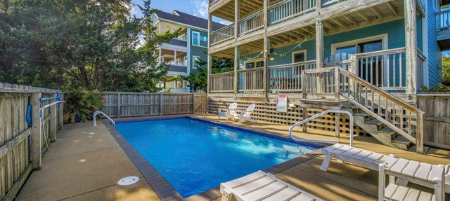 Soundside Dog Friendly w/Pool, Hot Tub, Game Room, Cmty Pool/Tennis/Pickleball in Avon