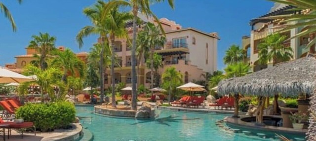 Spacious 2BR Cabo Villa – Resort Pools, Beach Access & Tropical Escape in Cabo San Lucas