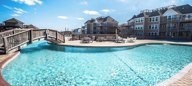 Spacious 2BR Condo w/Beach Access in Kitty Hawk
