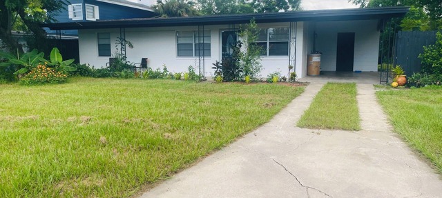 Spacious 5-bedroom house in gorgeous Winter Park in Winter Park