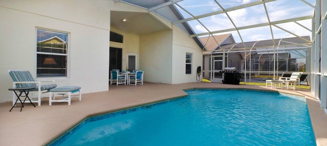Spacious Pool Villa Near Disney at Posner Park in Davenport