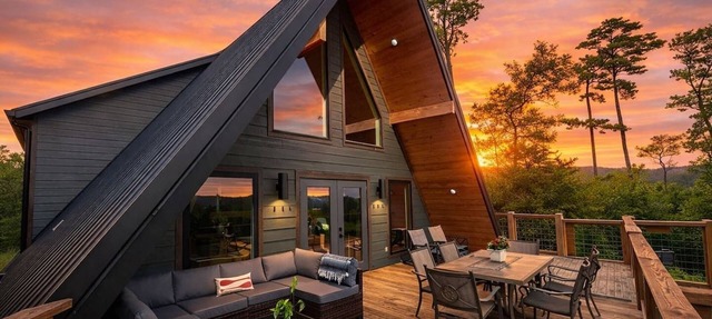 Starfall A-Frame Hot tub + View + Firepit in Jasper
