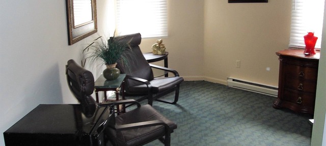 Studio apartments with kitchenette in the historic Appalachian town in Hinton