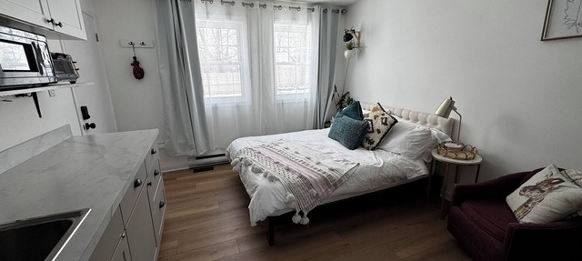 Studio with kitchenette in downtown Carleton Place. in Carleton Place