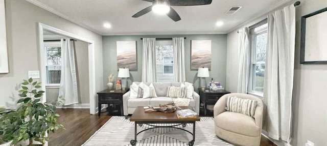 Stylish 2BR in Decatur | Big Deck Pets OK Quiet Area in Decatur