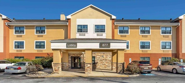 Suburban Studios Exton - Philadelphia Great Valley in Exton
