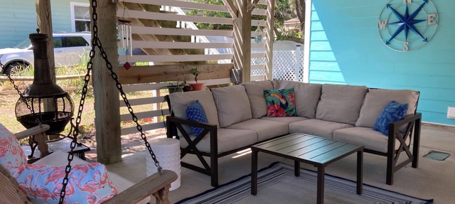Sunset Strolls: 2BR/1BA, 5 min to beach, dog-friendly, MP7 Kill Devil Hills in Kill Devil Hills
