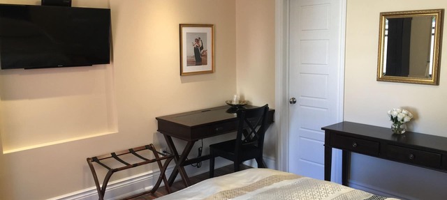 The Century House B&B Ottawa in Ottawa