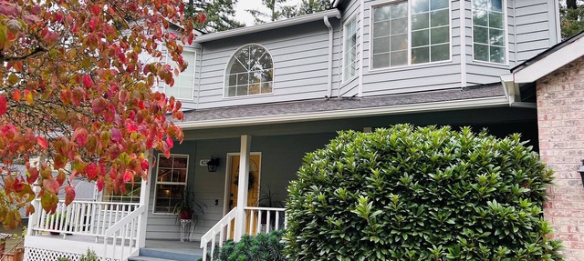 The Crest and Bella Estates- Sleeps up to 22 in Corvallis