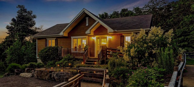 The Freedom, SPA, accessible in Saint-Adolphe-d'Howard