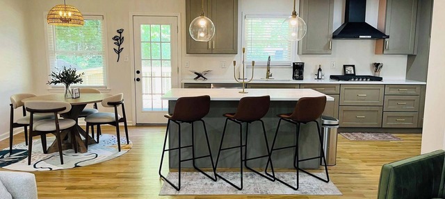 The Marietta Haus close to I-75, East Cobb, and Truist Park! Sleeps 5 in Marietta