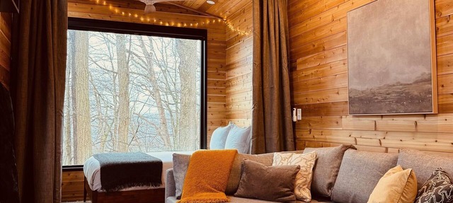 The Oak Tiny House at Cyprus Trail in Rockbridge