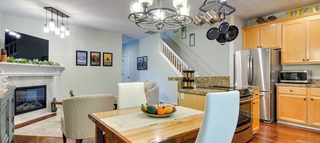 Tigard Vacation Rental w/Deck: 13 Mi to Portland! in Tigard