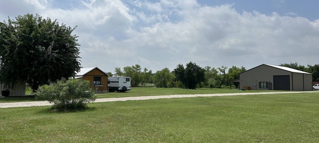 Tiny cabin near downtown Fort Worth in Fort Worth