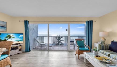 Top Floor Sunset Paradise Gulf View Unit 501 in Longboat Key