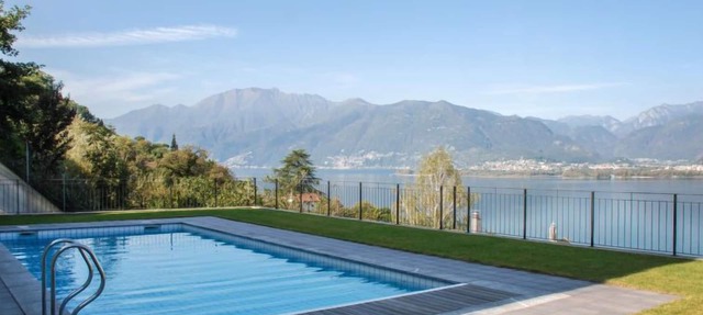 Top Lakeview by Interhome in Vira