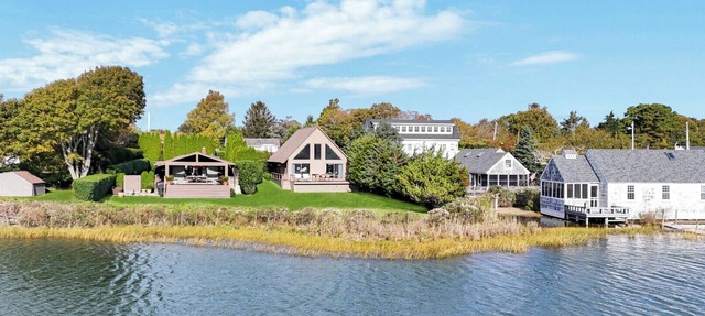 Tranquil Waterfront A-Frame Retreat in Southampton in Southampton