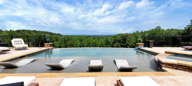 Ultimate Getaway w/Pool, Game Room & Custom Bar! in Talking Rock