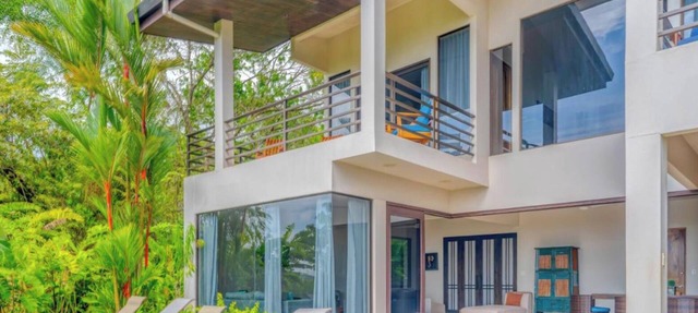 Upscale 4b/4b great location w/breathtaking views in Dominicalito