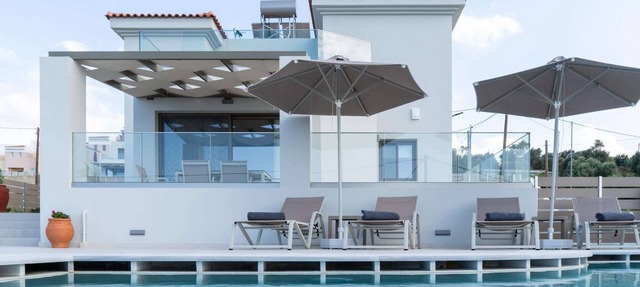 Villa in Crete with Sea Views & Private Pool in Rethymno