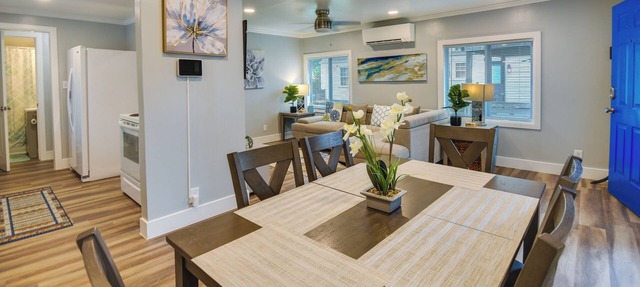 Walk to Beach: Hampton Home w/Grill! in Hampton
