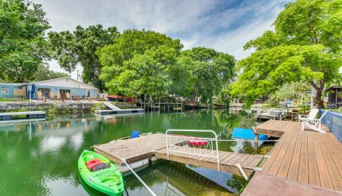 Waterfront Weeki Wachee Home w/Fire Pit! in Spring Hill
