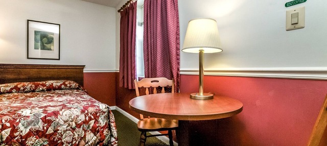 White Marsh Motel in White Marsh