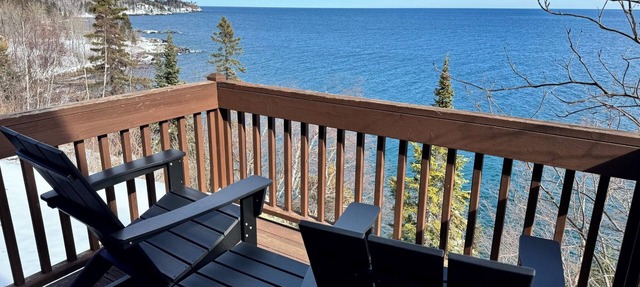 Windsong Oasis on Lake Superior in Beaver Bay