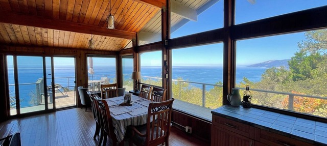 Work, write, create, or renew with a view! South Coast Big Sur; 30-NIGHT MINIMUM in Big Sur