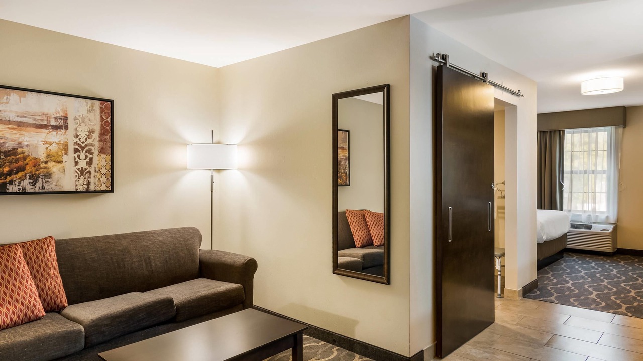 Photo of Bedroom in Grandville