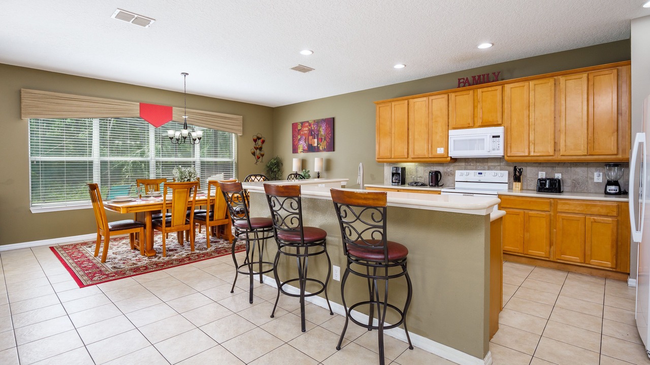 Photo of Kitchen in Watersong