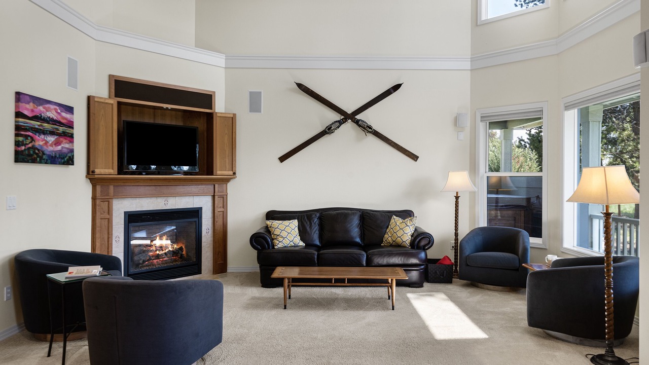 Photo of Livingroom in Three Rivers