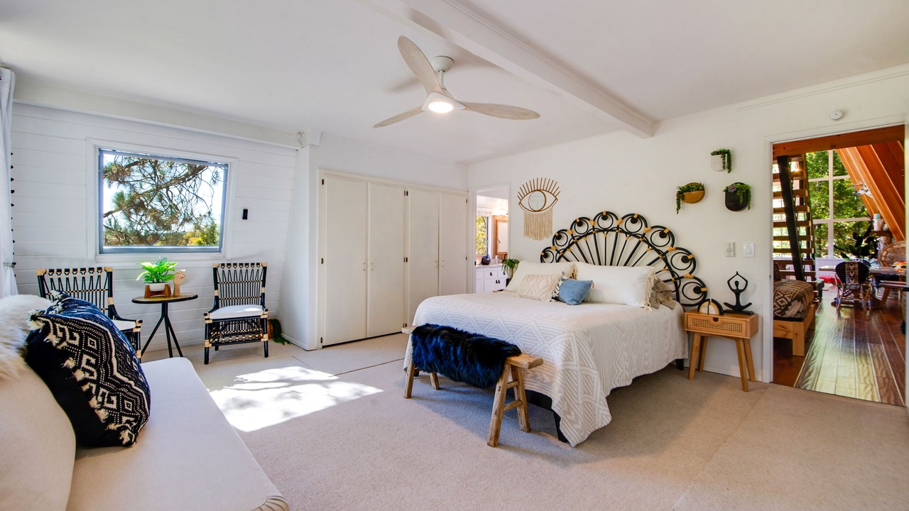 Photo of Bedroom in Lake Arrowhead