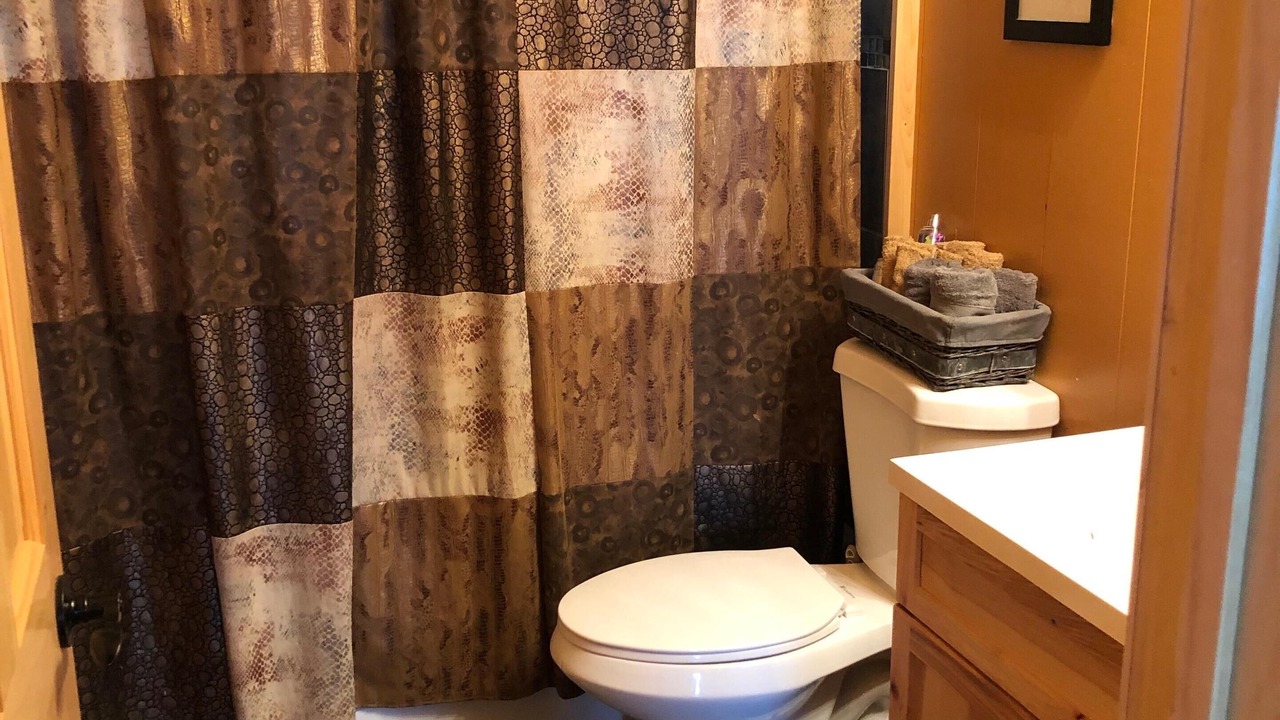 Photo of Bathroom in Barrett