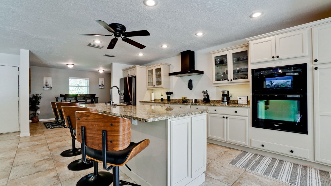 Photo of Kitchen in River District