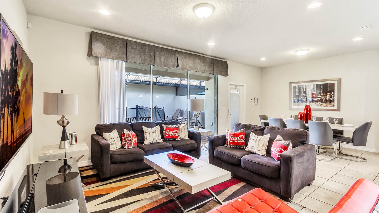 Photo of Livingroom in Four Corners
